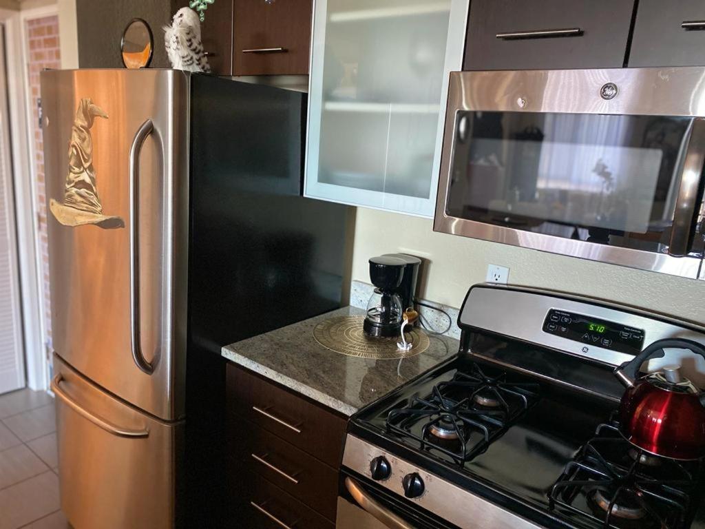 Mario, Harry Potter, Disney & Not Themed Loft Universal Studios 10Min Loft Apartment لوس أنجلوس المظهر الخارجي الصورة