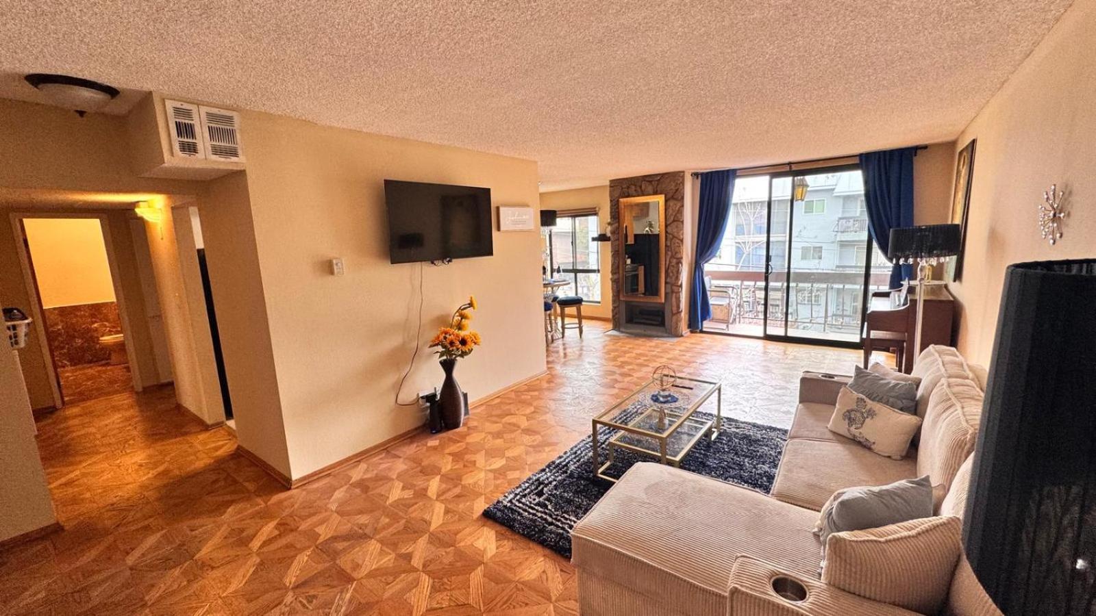 Mario, Harry Potter, Disney & Not Themed Loft Universal Studios 10Min Loft Apartment لوس أنجلوس المظهر الخارجي الصورة